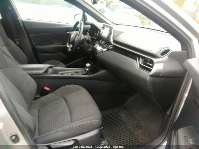 Toyota C-HR XLE 2018 NMTKHMBX6JR032595 Image 6