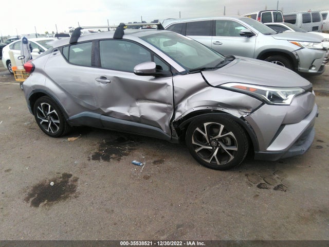 Toyota C-HR XLE 2018 NMTKHMBX6JR032595 Image 7