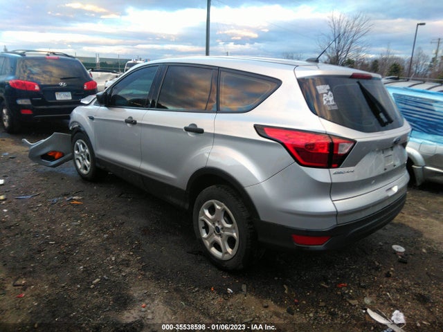 2019 Ford Escape, VIN: 1FMCU0F77KUA02356