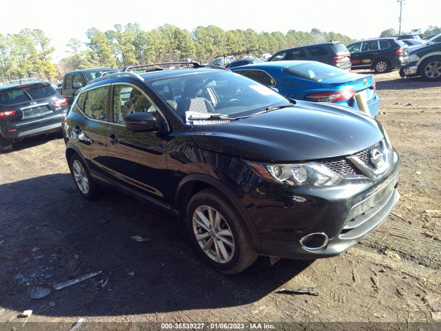 2018 Nissan Rogue, VIN: JN1BJ1CP3JW101104