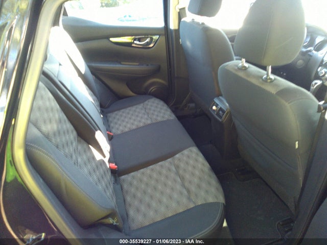 2018 Nissan Rogue, VIN: JN1BJ1CP3JW101104