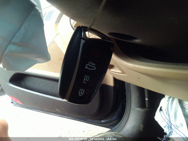Hyundai Genesis 2015 KMHGN4JE5FU082063 Image 3