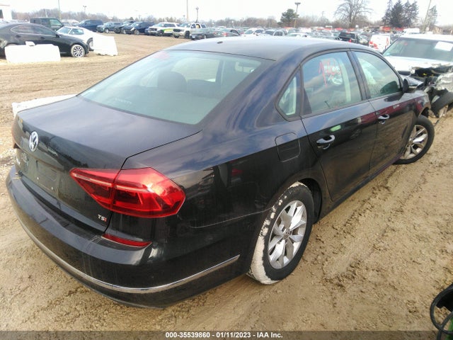 1VWAA7A33JC004947 Volkswagen Passat 2.0t S/r-line