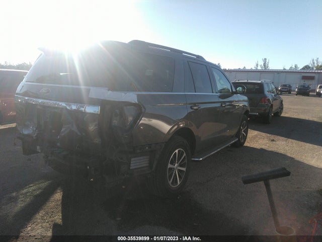 2018 Ford Expedition, VIN: 1FMJU1HT9JEA65586