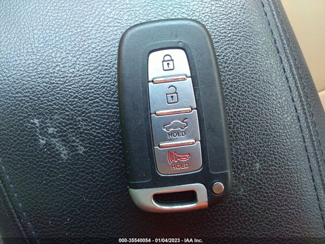 2011 HYUNDAI SONATA LTD PZEV VIN: 5NPEC4ACXBH108337