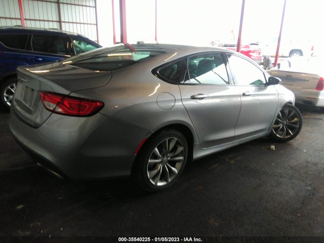 Chrysler 200 S 2015 1C3CCCBB8FN584975 Image 4