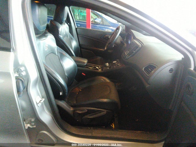 Chrysler 200 S 2015 1C3CCCBB8FN584975 Image 5