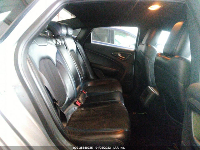 Chrysler 200 S 2015 1C3CCCBB8FN584975 Image 8