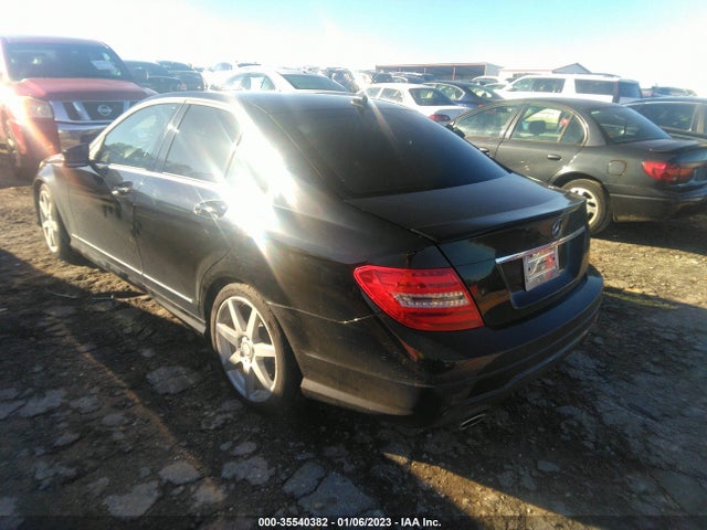 2014 MERCEDES-BENZ C-CLASS C 300 VIN: WDDGF8AB1EG244207