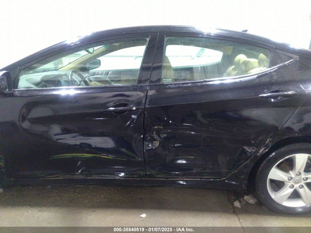 2013 HYUNDAI ELANTRA GLS VIN: 5NPDH4AE1DH373889