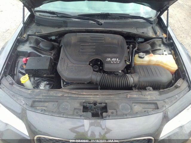 Chrysler 300 Limited 2019 2C3CCAEG3KH585675 Image 10