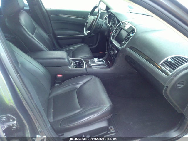 Chrysler 300 Limited 2019 2C3CCAEG3KH585675 Image 5