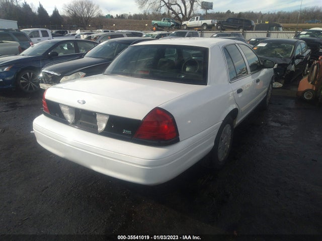 2011 FORD POLICE INTERCEPTOR VIN: 2FABP7BV0BX182007