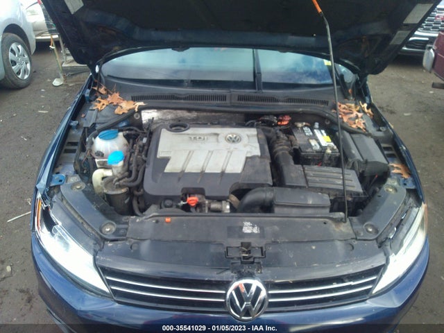 3VWLL7AJ0DM290518 Volkswagen Jetta Sedan Tdi W/premium/nav