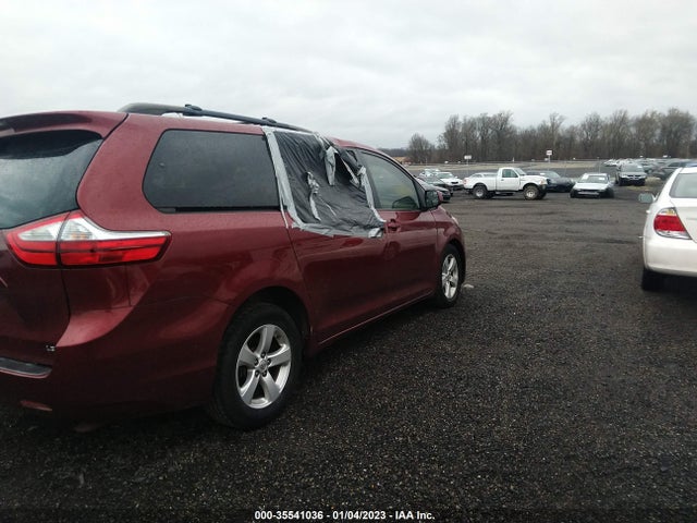 2016 Toyota Sienna, VIN: 5TDKK3DC5GS728056