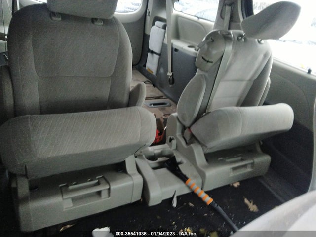 2016 Toyota Sienna, VIN: 5TDKK3DC5GS728056
