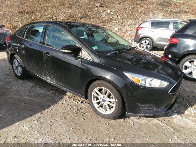 2015 Ford Focus, VIN: 1FADP3F20FL212854
