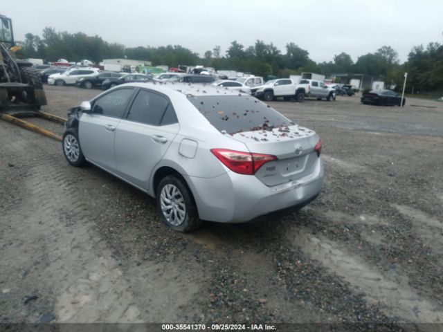 2T1BURHE9HC802243 Toyota COROLLA LE