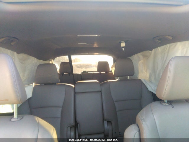 2017 Honda Pilot, VIN: 5FNYF5H57HB015722