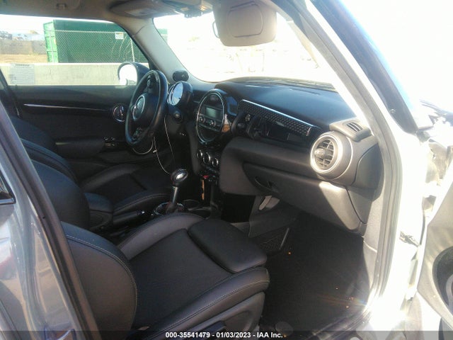 2015 Mini Cooper, VIN: WMWXU3C5XF2B66213