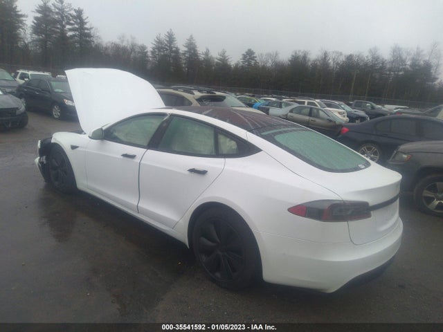 2022 Tesla Model S, VIN: 5YJSA1E51NF467176