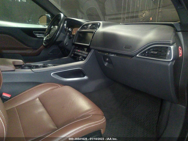 SADCM2BV6HA080436 Jaguar F-Pace