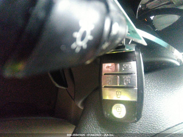 2017 Kia Sedona, VIN: KNDMB5C19H6251301