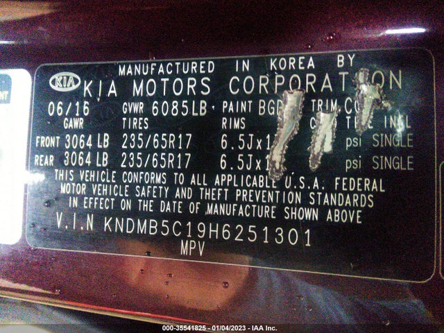 2017 Kia Sedona, VIN: KNDMB5C19H6251301