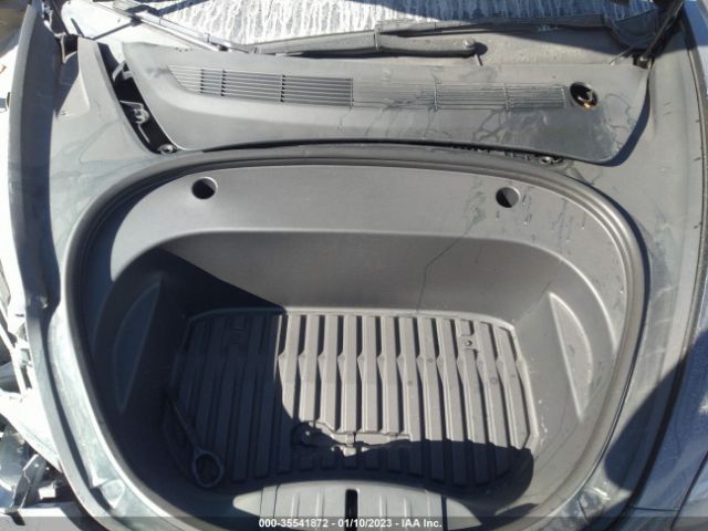 5YJ3E1EC1PF405643 Tesla MODEL 3