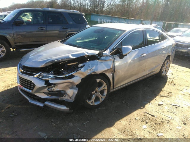 Chevrolet Cruze Premier 2017 1G1BF5SM5H7156681 Image 2
