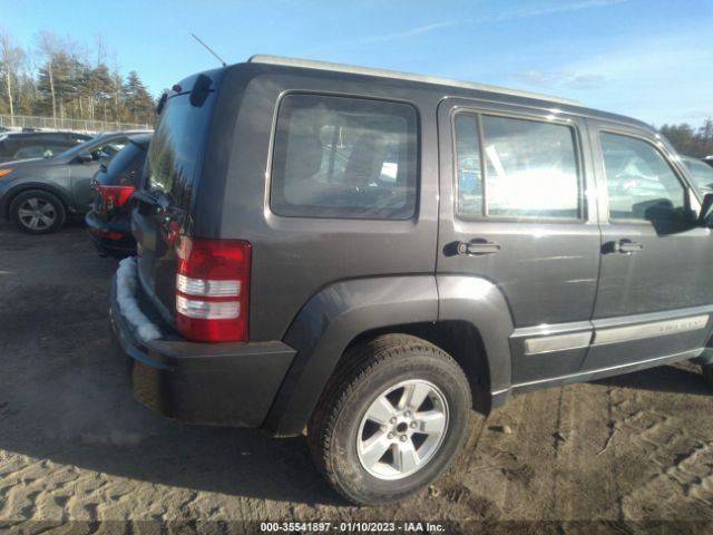 1J4PN2GKXBW575803 Jeep Liberty Sport