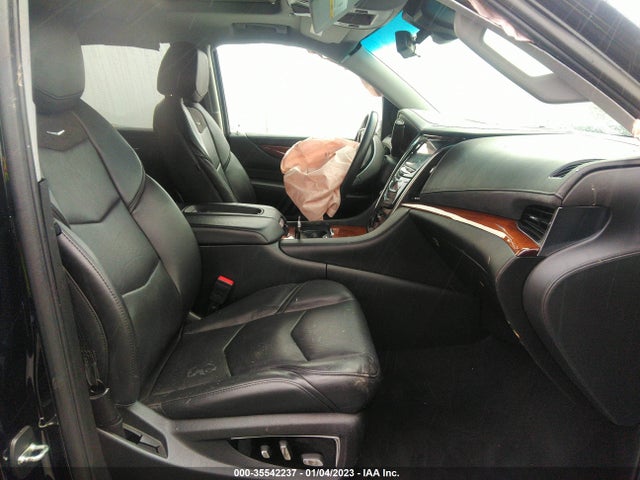 2017 Cadillac Escalade, VIN: 1GYS3BKJ6HR381856
