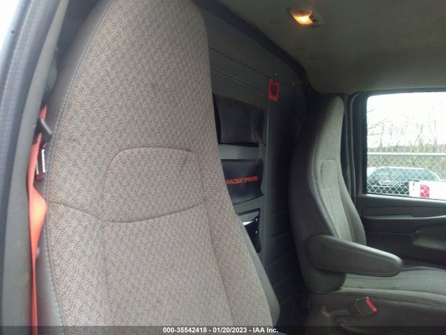GMC SAVANA CARGO VAN 2012 1GTS8AF45C1195593 Image 8