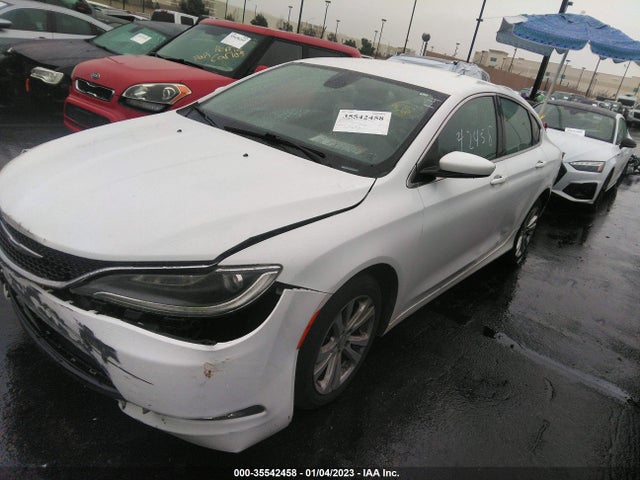 Chrysler 200 Limited 2015 1C3CCCAB8FN747514 Image 2