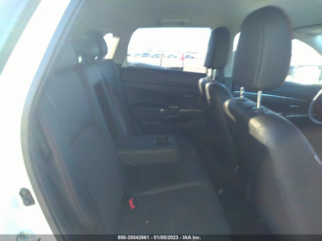 JA4APVAU3NU011616 Mitsubishi Outlander Sport Se