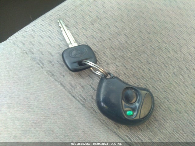 2002 TOYOTA CAMRY LE/SE/XLE VIN: 4T1BE32K32U044320