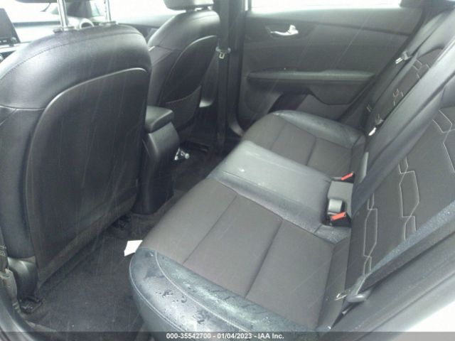 3KPF54AD8NE475804 KIA Forte Gt Line