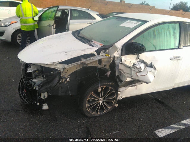 2016 Toyota Corolla, VIN: 5YFBURHE7GP538132