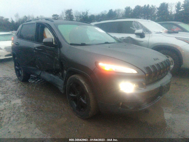 2018 Jeep Cherokee, VIN: 1C4PJMCB4JD502455