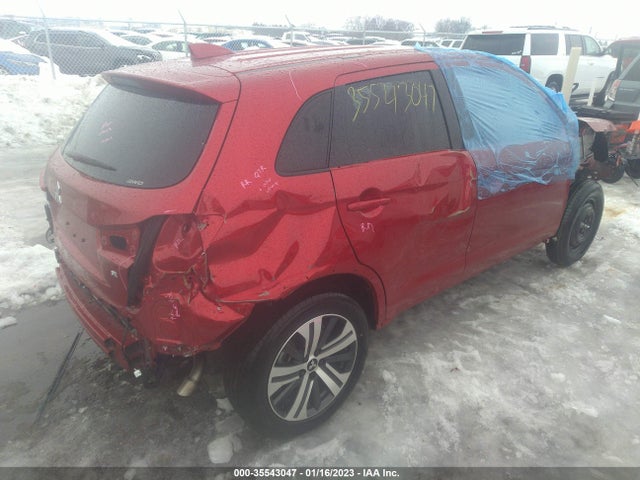 JA4ARUAU3NU019946 Mitsubishi Outlander Sport Es/le/se