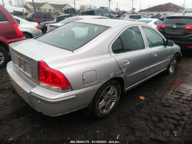 2009 VOLVO S60 2.5T VIN: YV1RS592492729536