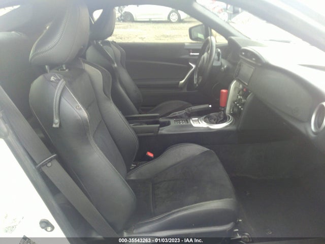 2018 Toyota 86, VIN: JF1ZNAE19J9700649