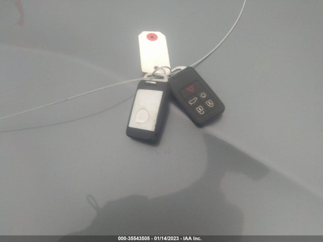 2017 Volvo S60, VIN: YV140MTL0H2424481
