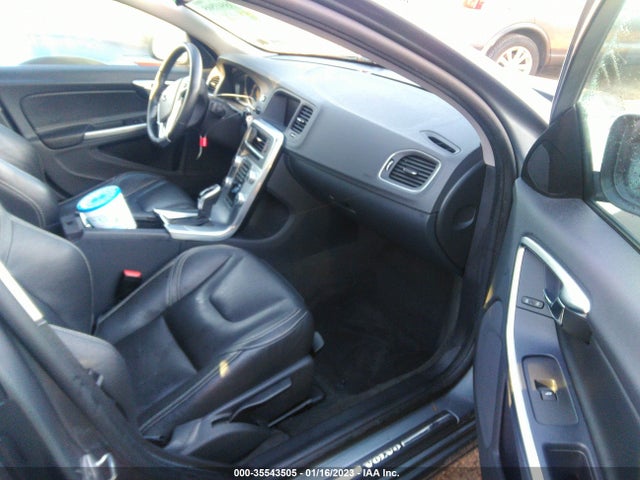 2017 Volvo S60, VIN: YV140MTL0H2424481