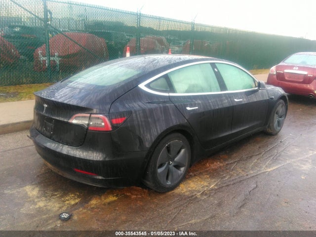 2018 Tesla 3, VIN: 5YJ3E1EA4JF089452