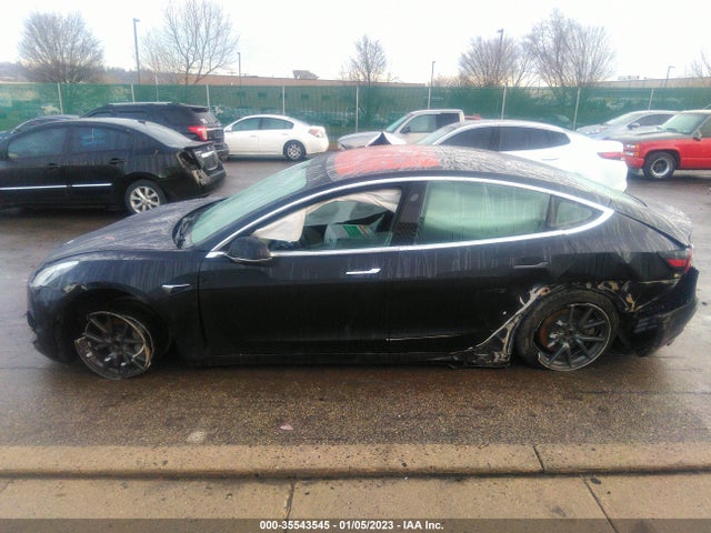 2018 Tesla 3, VIN: 5YJ3E1EA4JF089452