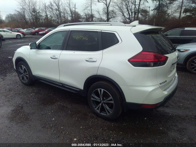 2017 NISSAN ROGUE SL VIN: 5N1AT2MVXHC870678