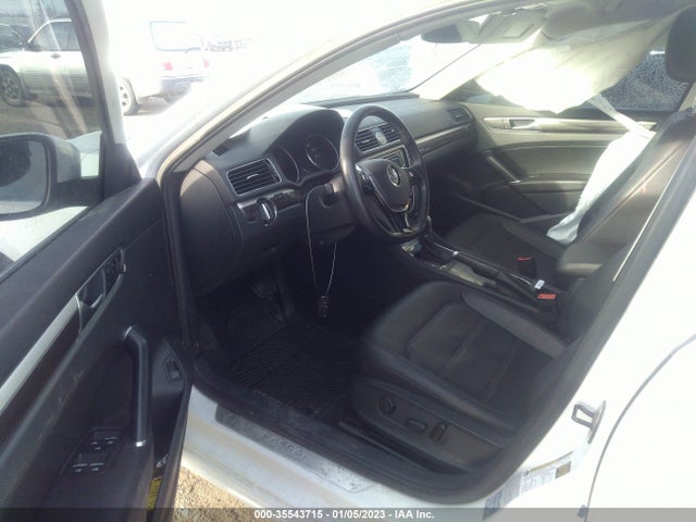 1VWGT7A36HC056104 Volkswagen Passat 1.8t Se W/technology
