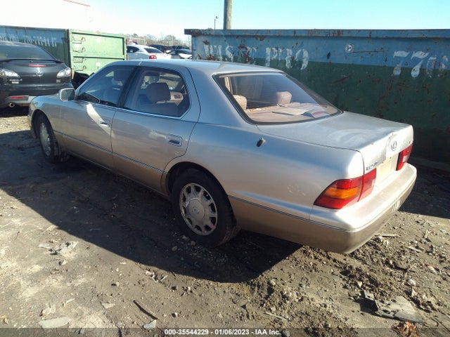 JT8BH28F6V0071070 Lexus LS 400 LUXURY SDN