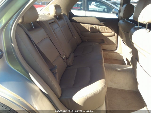 JT8BH28F6V0071070 Lexus LS 400 LUXURY SDN